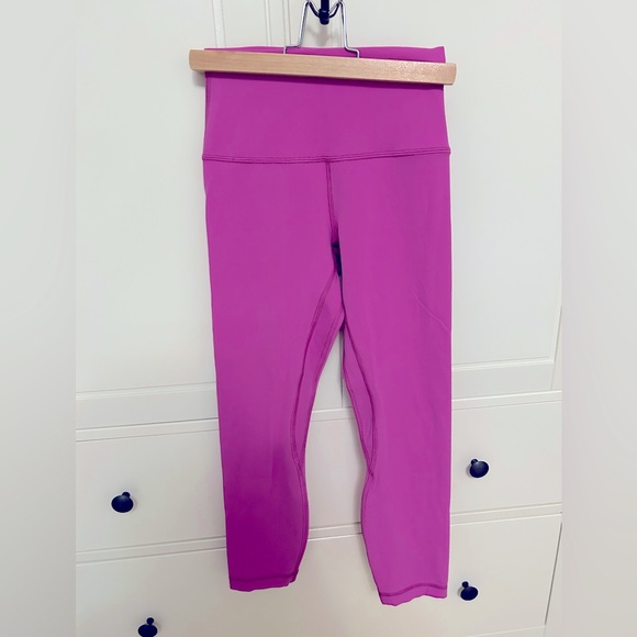 Lululemon Align High-Rise Crop with pockets 23” - Picture 5 of 5